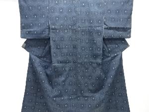 花亀甲模様織り出し本塩沢着物